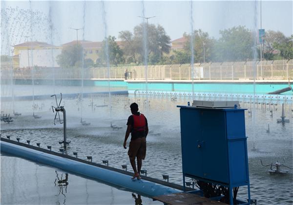 音樂噴泉升降浮體安裝形式